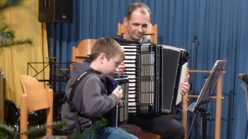 Zusammen mit dem Lehrer macht das Vorspiel doppelt Spaß