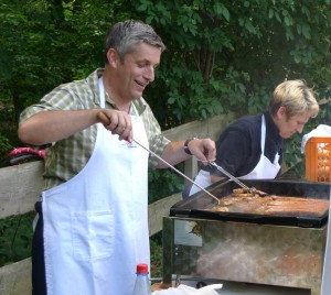 Saftige Steaks vom AccoMusica-Grillmeister