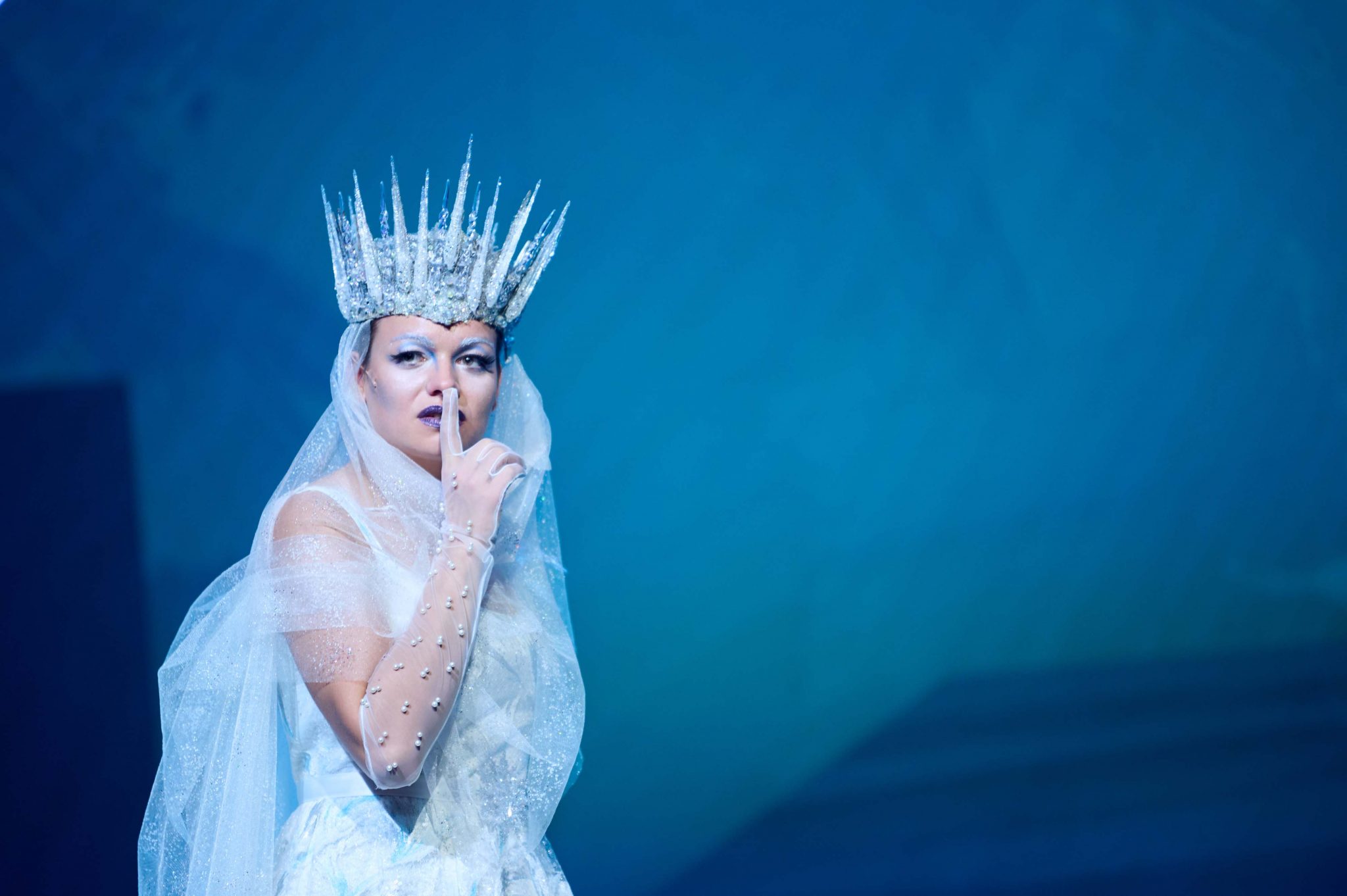 Jeanne-Marie Bertram als Schneekönigin